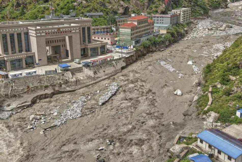 Banjir Bandang Nepal Tewaskan 157 Orang, Ratusan Warga dan Wisatawan Masih Hilang